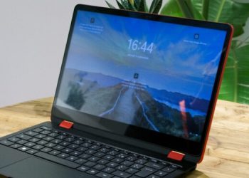 Nokia выпускает три новых ноутбука