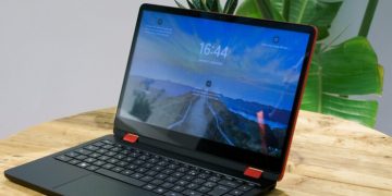 Nokia выпускает три новых ноутбука