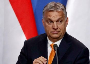 Евросоюз может сократить финансирование Венгрии