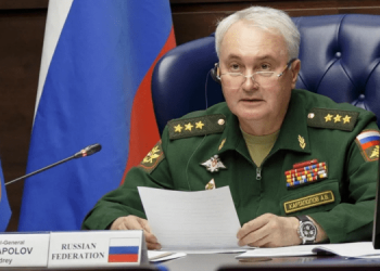 В Госдуме советуют россиянам не выезжать за границу