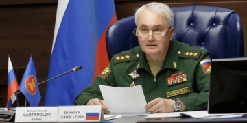 В Госдуме советуют россиянам не выезжать за границу