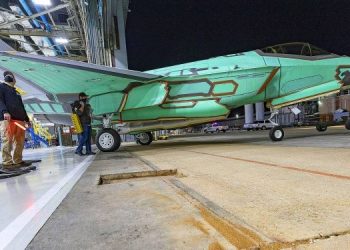 В США обнаружили китайскую деталь в истребителе F-35