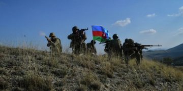 На границе Азербайджана и Армении начались боевые действия