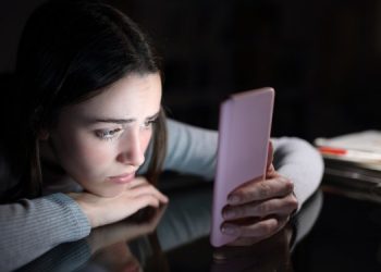 В Европе зимой отключат мобильную связь