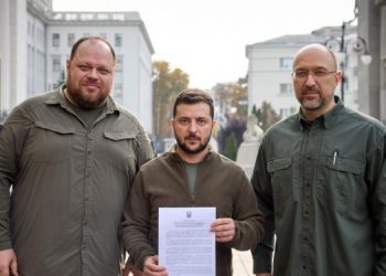 Украина подала заявку на вступление в НАТО по ускоренной процедуре