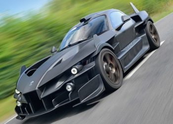 Британцы представили серийный Бэтмобиль