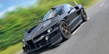 Британцы представили серийный Бэтмобиль