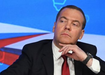 Медведев оскорбил премьера Великобритании Лиз Трасс