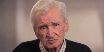 Умер режиссер “Приключений Шерлока Холмса”