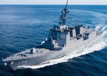 Япония построит два самых больших военных корабля