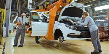 Российский автопром откатился на 50 лет назад