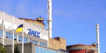 На Запорожской АЭС снова остановился реактор