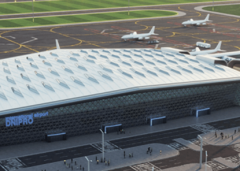 Коломойскому запретили эксплуатировать аэропорт Днепра