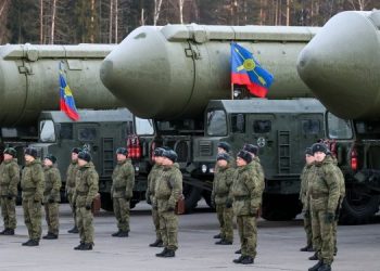 У Лаврова напомнили об ядерном оружии