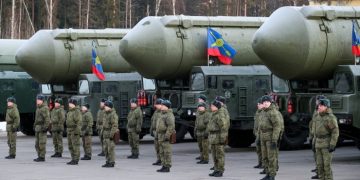 У Лаврова напомнили об ядерном оружии