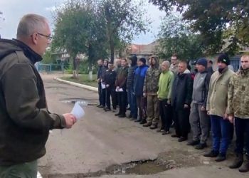 РФ бросит украинских военнопленных в “казачий батальон”