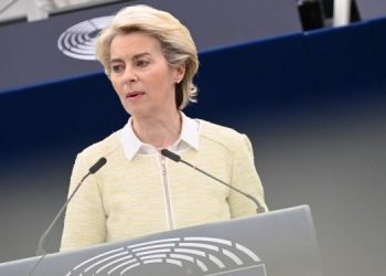 Еврокомиссия предложит Украине миллиарды евро