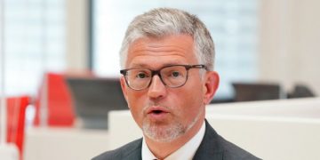 Экс-посол Мельник нахамил немецкому политологу