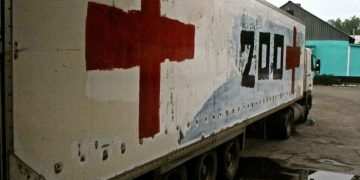 ВС РФ вывозят трупы своих солдат в грузовиках