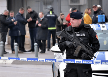 Черногория высылает сотрудников российского посольства