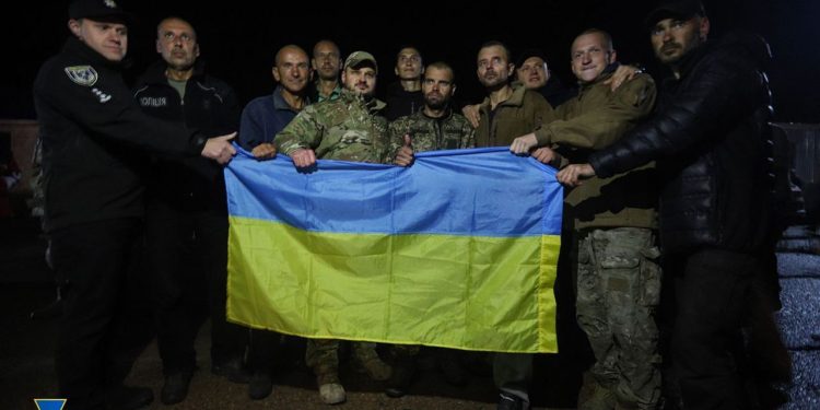 СБУ раскрыли детали обмена пленными с “Азовстали”