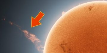 Солнце выбросило в космос один из самых больших потоков плазмы