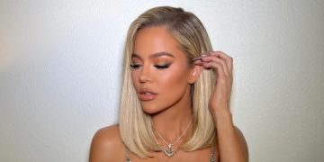 Хлои Кардашьян удалили редкую опухоль с лица