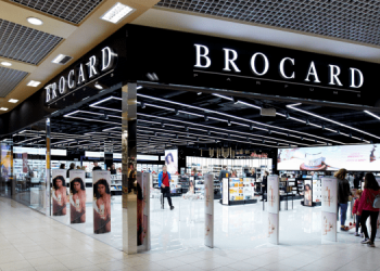 Украина национализирует более 900 объектов РФ