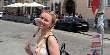 В Германии обыскали квартиру прославляющей войну россиянки