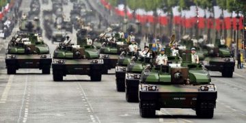 Франция закупит сотни единиц техники на миллиарды евро