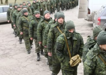 Россиян заманивают на войну списанием долгов