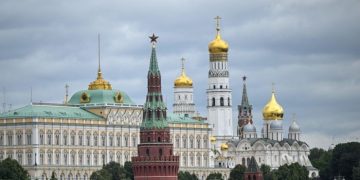 В Москве начались аресты военных