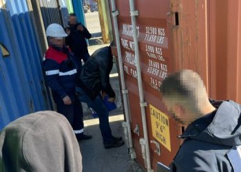 В Одессе раскрыли схему сокрытия товаров