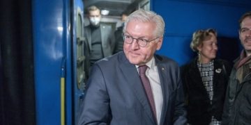 Президент Германии впервые приехал в Киев