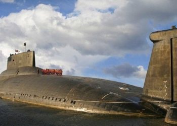 Российская атомная подлодка обнаружена в Арктике