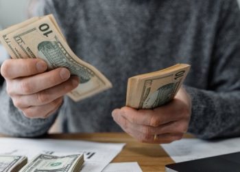 Может ли курс доллара зимой перевалить за 50 гривен