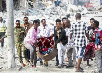 Масштабный теракт в Сомали: 100 погибших