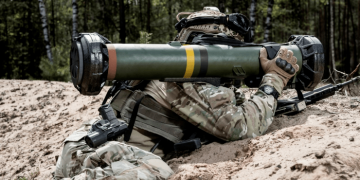 Медведев предостерег Израиль от поставок оружия Украине