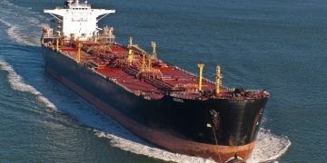 Мировые компании формируют “теневой флот” для перевозок нефти