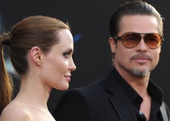 Брэд Питт готов бороться в суде за своих детей