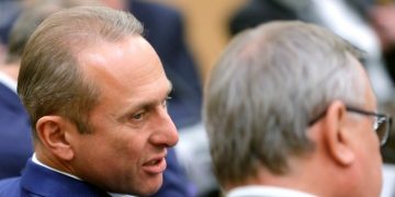 Российский олигарх Кесаев срочно продает свою яхту