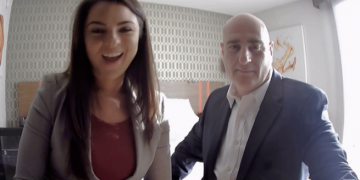 Кандидат в Конгресс США снялся в порно