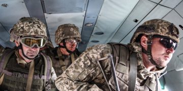 Еще трое украинских морпехов вернулись домой