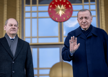 Шольц хочет найти общий язык с Путиным