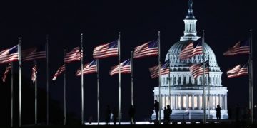 Демократы будут контролировать Сенат США еще 2 года