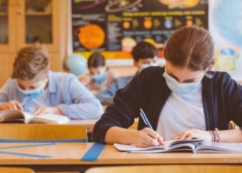 Каких российских писателей больше не будут изучать в школах