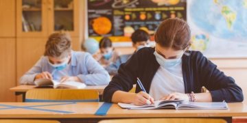 Каких российских писателей больше не будут изучать в школах