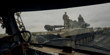 ВСУ подошли к окраинам Херсона, ВС РФ бегут