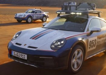 Презентован первый кроссовер Porsche 911