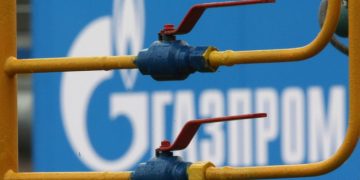 Газпром сократил экспорт газа на 42% с начала года